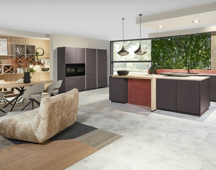 03_02_31875_25_Look_605_M