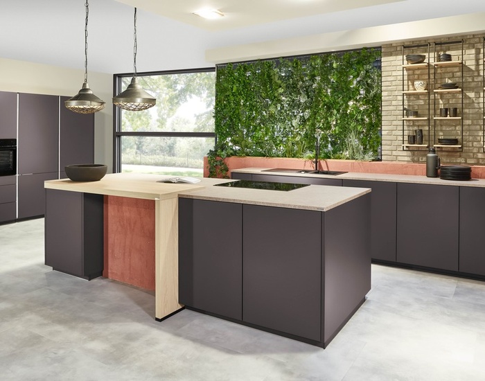 03_02_31876_25_Look_605_M