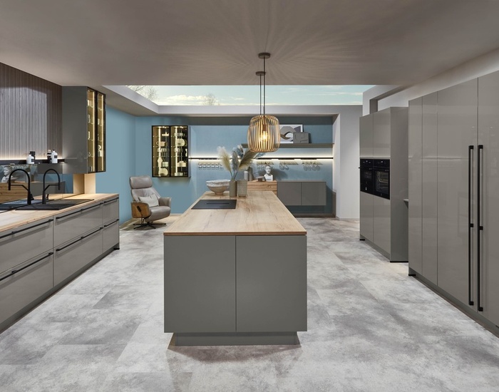 01_03_31931_25_Novalux_513_M