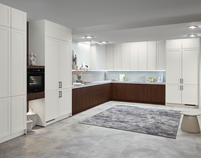 01_05_31823_25_Frame_613_M