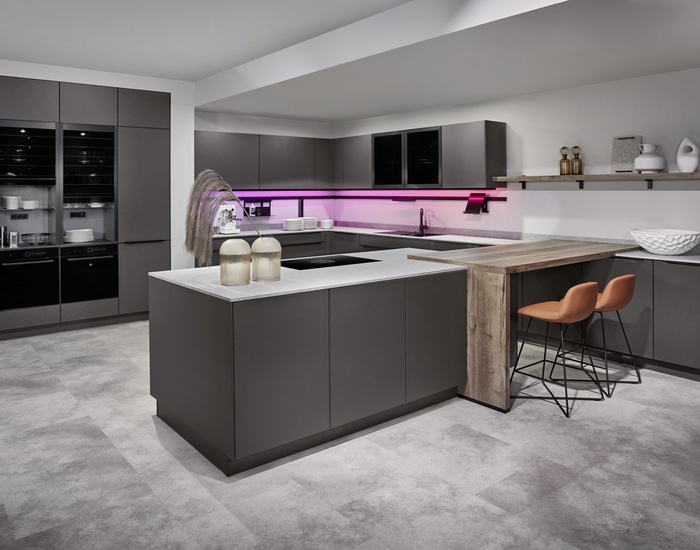 01_08_31835_25_Look_605_M