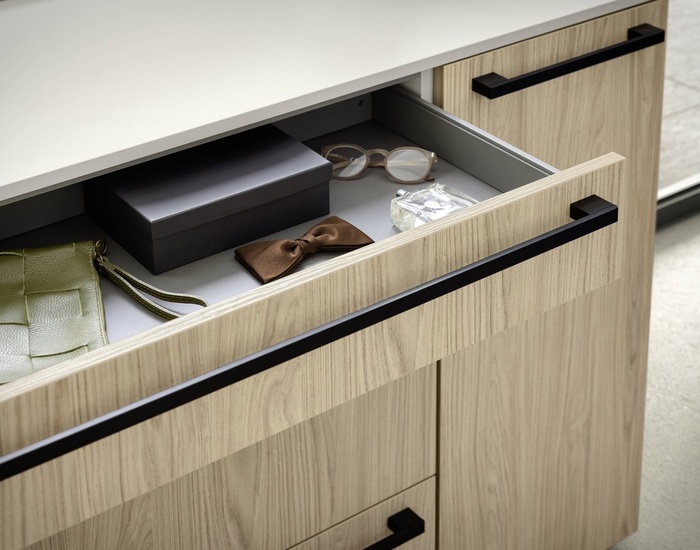 04_A01_10005_25_640_D