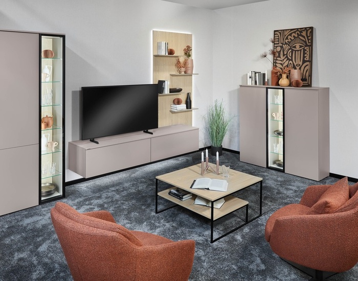 04_W24_04_W25_31912_25_Senso_483_M