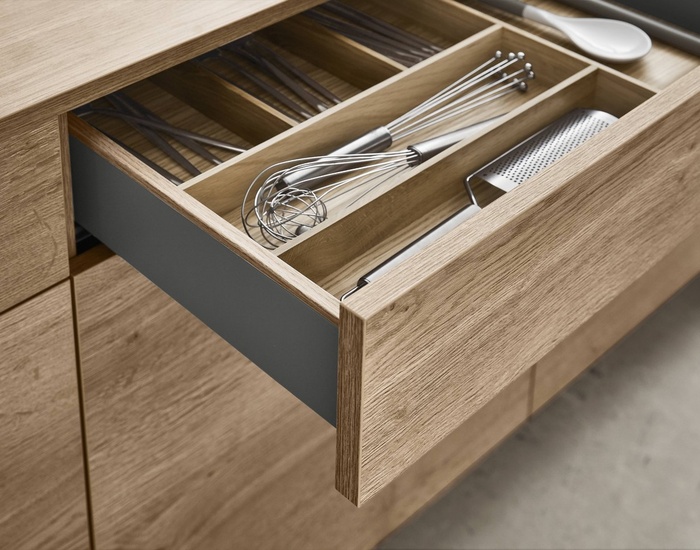 30717_24_Softline_508_D