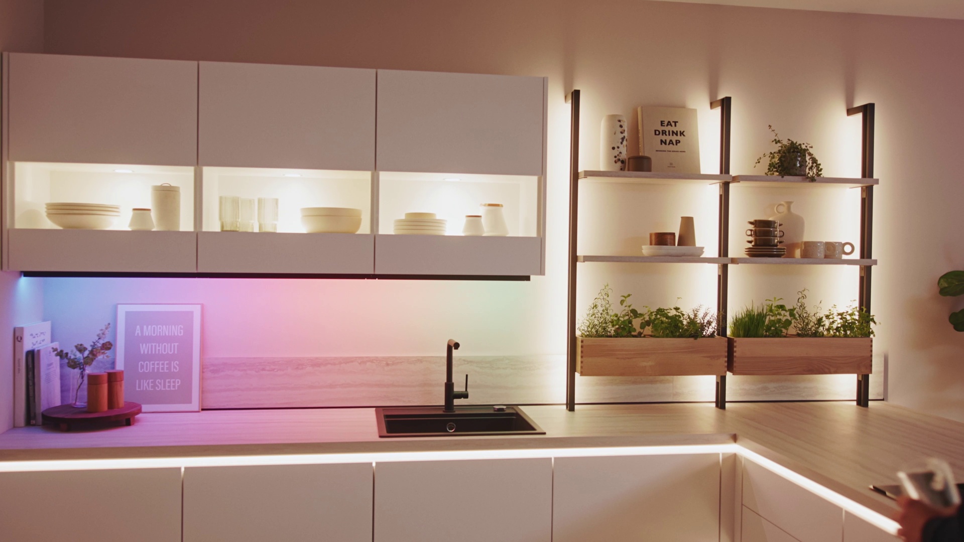 07_Smart_Home_Stollenregal_Farbe_2_QF.mp4